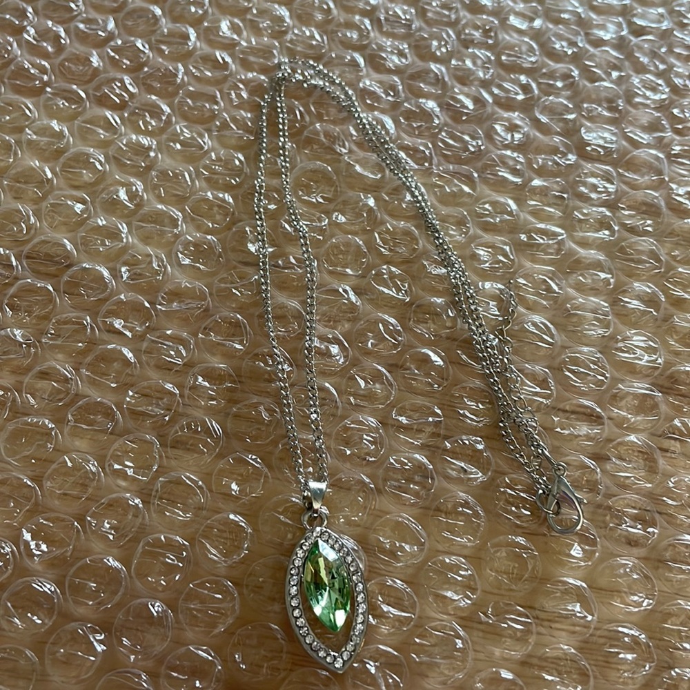 😀 Necklace 17” New, Never Worn